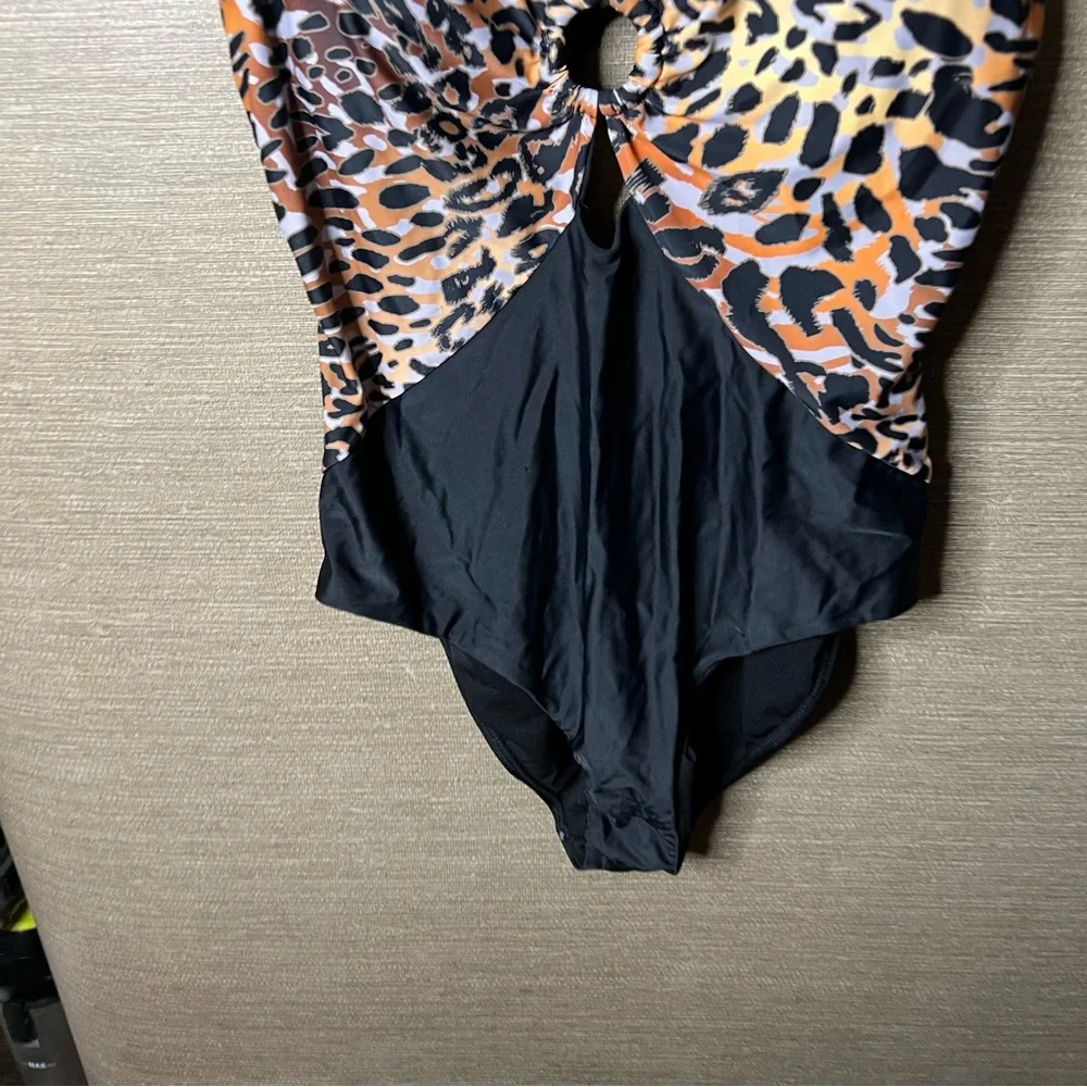 Swimsuits For All Women's Plus Size Center Ring Plunge One Piece Swimsuit XL
